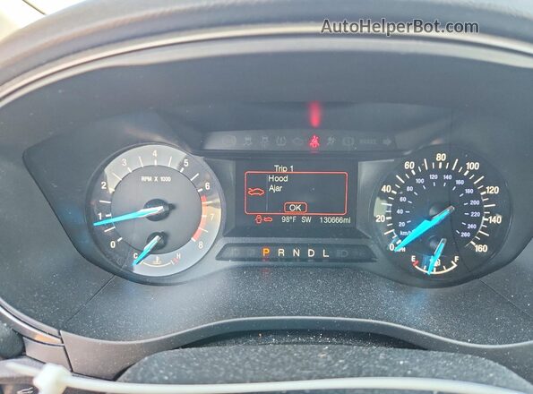 3FA6P0H76JR197982 2018 FORD FUSION White Widok zestawu wskaźników