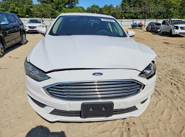 3FA6P0H76JR197982 2018 FORD FUSION White Widok z przodu