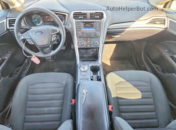 3FA6P0H76JR197982 2018 FORD FUSION White Widok deski rozdzielczej