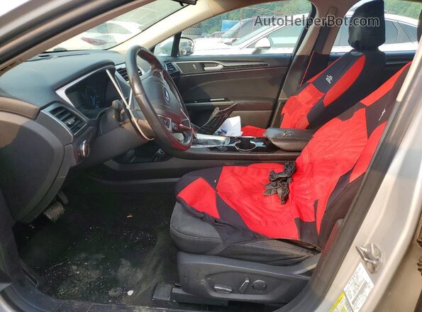 3FA6P0H77GR167169 2016 FORD FUSION Серебряный Вид салона спереди