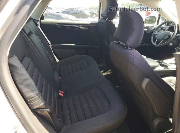 3FA6P0H77GR377366 2016 FORD FUSION Silver Vista de los asientos traseros