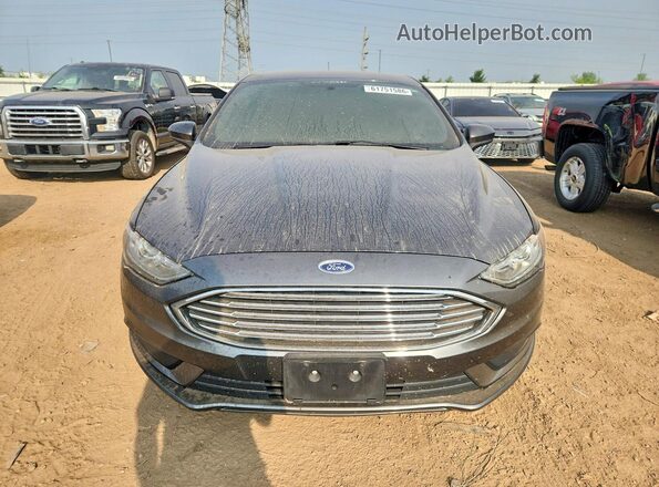 3FA6P0H77HR182370 2017 FORD FUSION Серый Вид спереди
