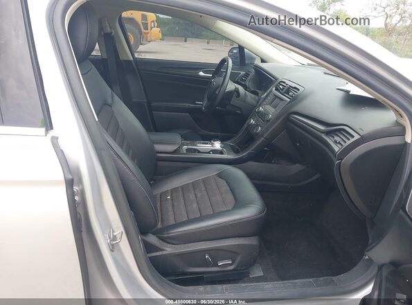 3FA6P0H78JR107909 2018 FORD FUSION Gray წინა სალონის ხედი
