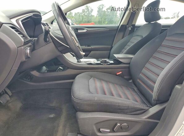 3FA6P0H79GR140863 2016 FORD FUSION Серебряный Вид салона спереди
