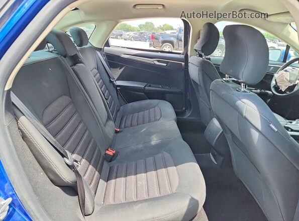 3FA6P0H79HR398088 2017 FORD FUSION Blue Widok tylnych siedzeń