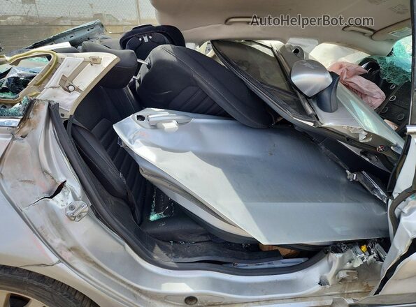 3FA6P0H7XHR150237 2017 FORD FUSION Silver Rear seats view