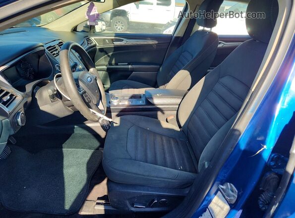 3FA6P0H7XHR201235 2017 FORD FUSION Blue Front interior view