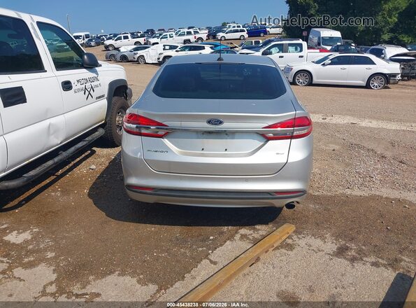 3FA6P0H7XJR107085 2018 FORD FUSION Silver 