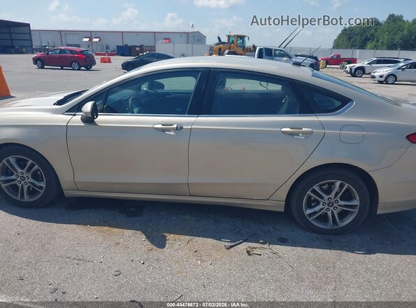 3FA6P0H7XJR108866 2018 FORD FUSION Gold Vista interior de 360 grados