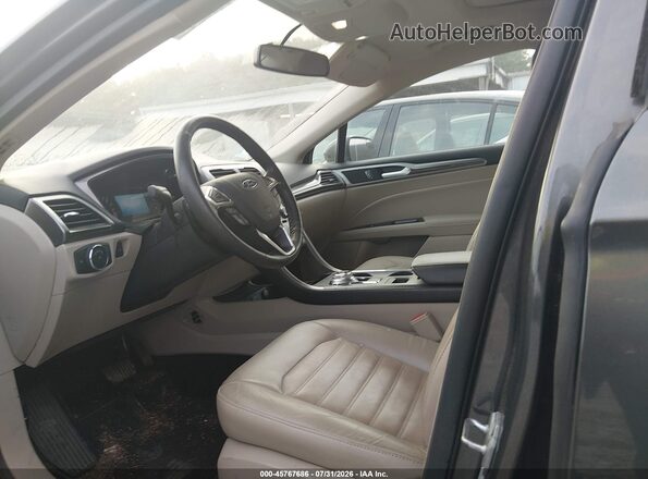 3FA6P0H90HR166271 2017 FORD FUSION Gray Вид салону спереду