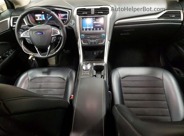 3FA6P0H90HR266399 2017 FORD FUSION Gray წინა პანელის ხედი
