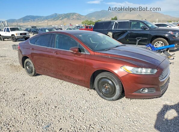3FA6P0H92GR105695 2016 FORD FUSION Maroon Front right