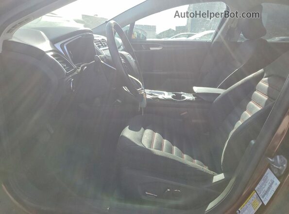 3FA6P0H92GR105695 2016 FORD FUSION Maroon Front interior view