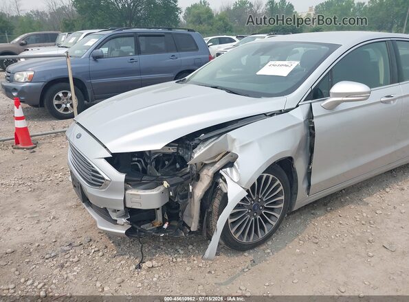 3FA6P0H98HR170729 2017 FORD FUSION Silver Widok z przodu
