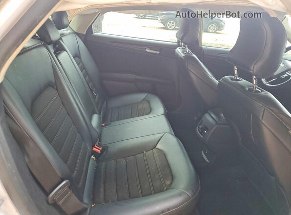 3FA6P0H98JR183745 2018 FORD FUSION White Widok tylnych siedzeń