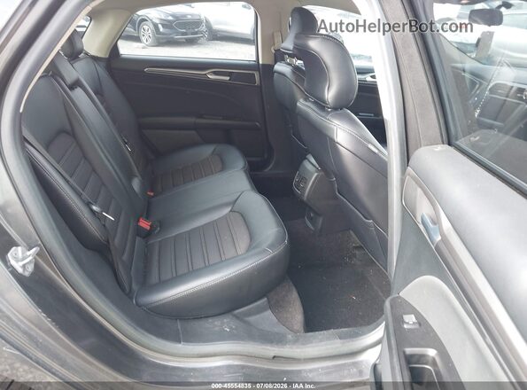 3FA6P0HD0HR266598 2017 FORD FUSION Gray Widok naklejki z numerem VIN