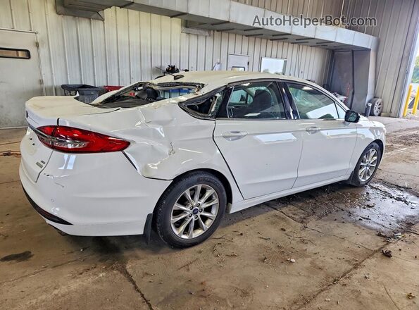 3FA6P0HD0HR290822 2017 FORD FUSION White Задня права чверть