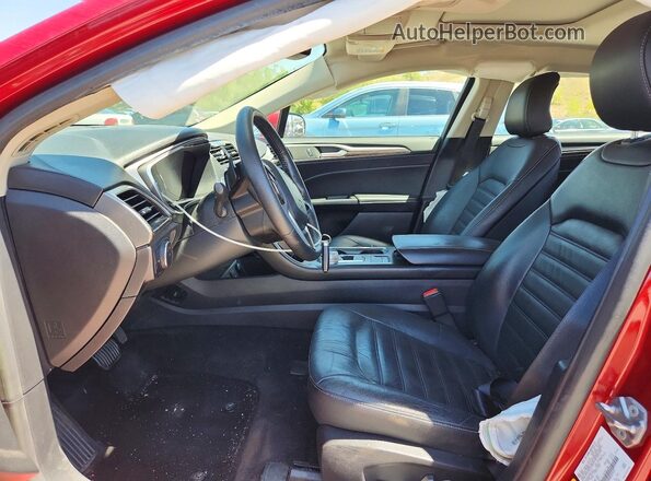 3FA6P0HD0HR310177 2017 FORD FUSION Бордовый Вид салона спереди