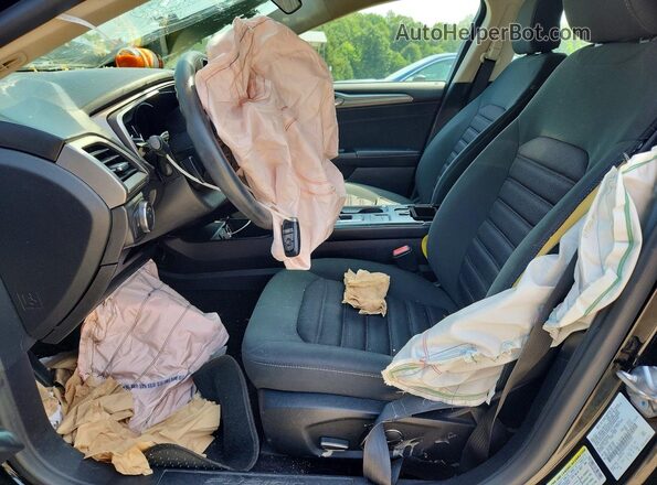 3FA6P0HD0HR333281 2017 FORD FUSION Gray Widok wnętrza z przodu