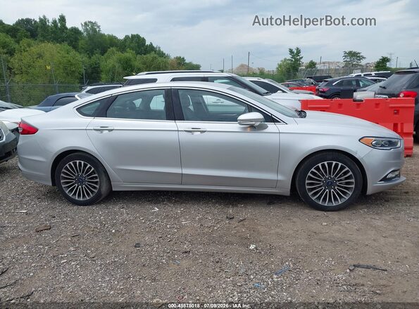 3FA6P0HD0HR396137 2017 FORD FUSION Silver Widok wnętrza z tyłu