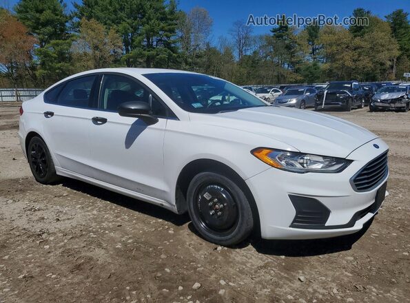 3FA6P0HD0LR150911 2020 FORD FUSION White Front right