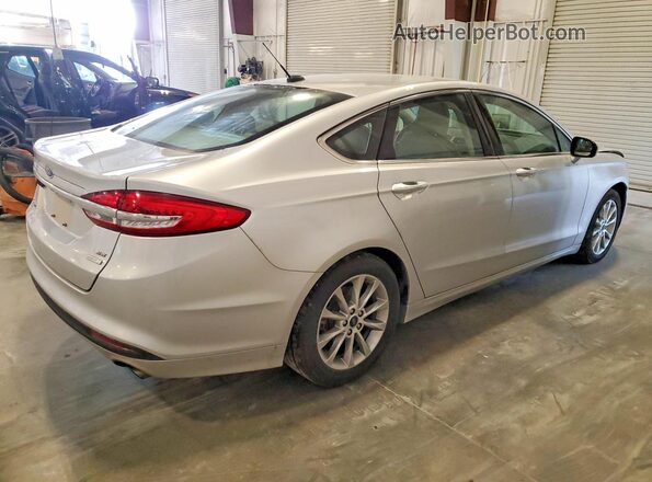 3FA6P0HD1HR132649 2017 FORD FUSION Silver Задня права чверть
