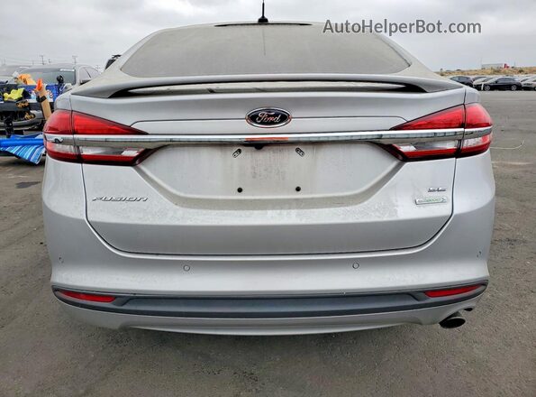 3FA6P0HD1JR167391 2018 FORD FUSION Серебряный Вид сзади