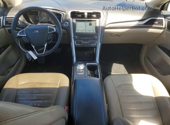 3FA6P0HD1JR212927 2018 FORD FUSION White Widok deski rozdzielczej