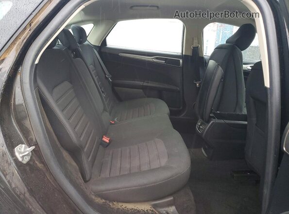 3FA6P0HD1LR119778 2020 FORD FUSION Black Rear seats view