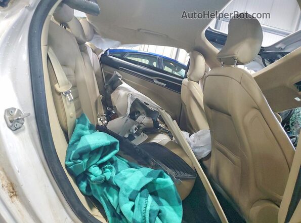 3FA6P0HD2GR105975 2016 FORD FUSION Белый Вид задних сидений