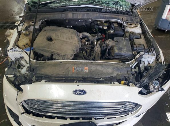 3FA6P0HD2GR105975 2016 FORD FUSION Белый Вид задней части салона