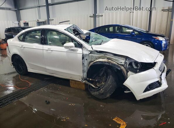 3FA6P0HD2GR105975 2016 FORD FUSION Белый Передняя правая четверть