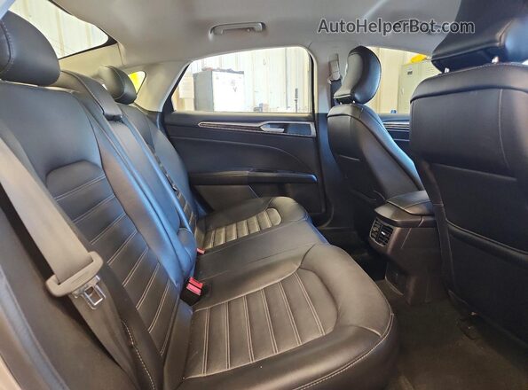 3FA6P0HD2GR332390 2016 FORD FUSION Silver უკანა სავარძლების ხედი