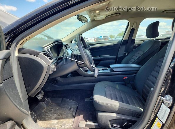 3FA6P0HD2HR367142 2017 FORD FUSION Черный Вид салона спереди