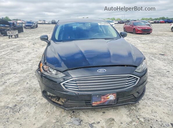 3FA6P0HD2HR372437 2017 FORD FUSION Black Widok z przodu
