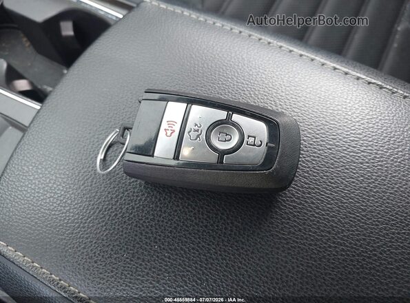 3FA6P0HD2JR184068 2018 FORD FUSION White Widok deski rozdzielczej