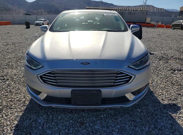 3FA6P0HD2JR218607 2018 FORD FUSION Silver წინა ხედი