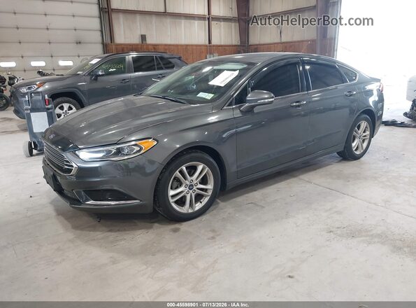 3FA6P0HD2JR237433 2018 FORD FUSION Gray Vista tres cuartos delantera izquierda
