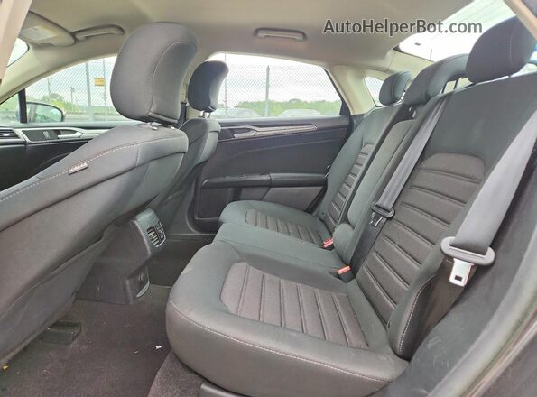 3FA6P0HD2KR275889 2019 FORD FUSION Gray უკანა სავარძლების ხედი