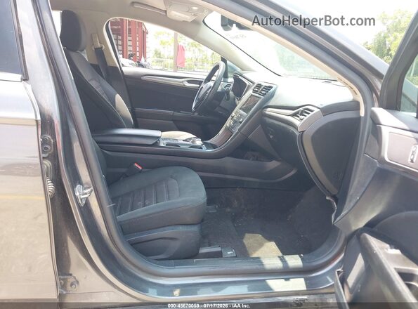 3FA6P0HD2LR235975 2020 FORD FUSION Gray Front interior view