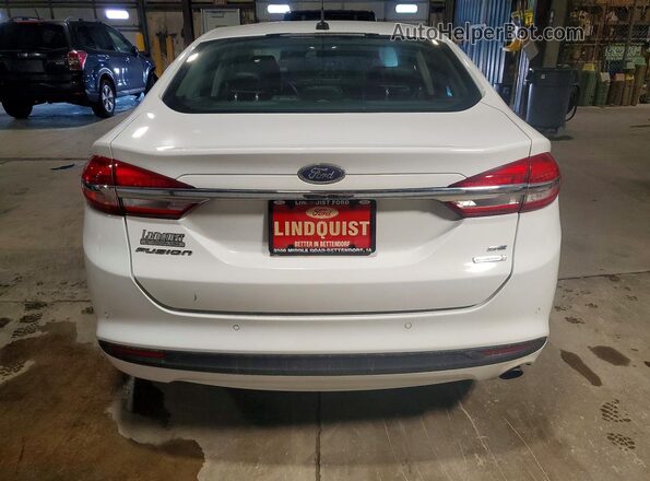 3FA6P0HD3HR170531 2017 FORD FUSION White Вид ззаду
