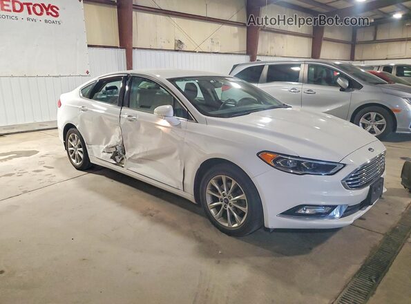 3FA6P0HD3HR170531 2017 FORD FUSION White Передня права чверть