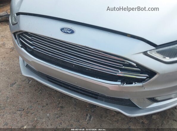 3FA6P0HD3HR219873 2017 FORD FUSION Silver Front view