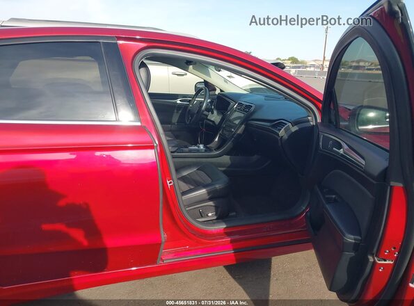 3FA6P0HD3HR309198 2017 FORD FUSION Красный Вид салона спереди