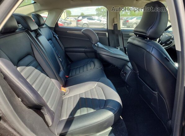 3FA6P0HD3JR107807 2018 FORD FUSION Charcoal Vista de los asientos traseros
