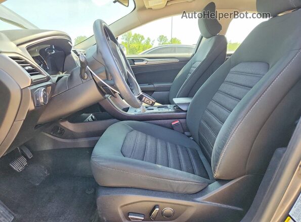 3FA6P0HD3JR157963 2018 FORD FUSION Charcoal Вид салону спереду