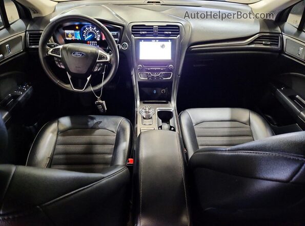 3FA6P0HD3JR165805 2018 FORD FUSION Silver წინა პანელის ხედი