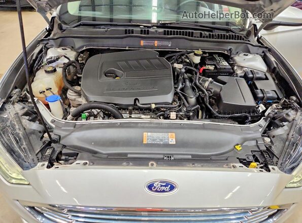 3FA6P0HD3JR165805 2018 FORD FUSION Silver უკანა სალონის ხედი
