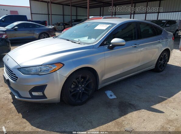 3FA6P0HD3LR156525 2020 FORD FUSION Silver Vista tres cuartos delantera izquierda
