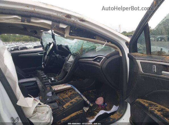3FA6P0HD3LR211037 2020 FORD FUSION White Front interior view